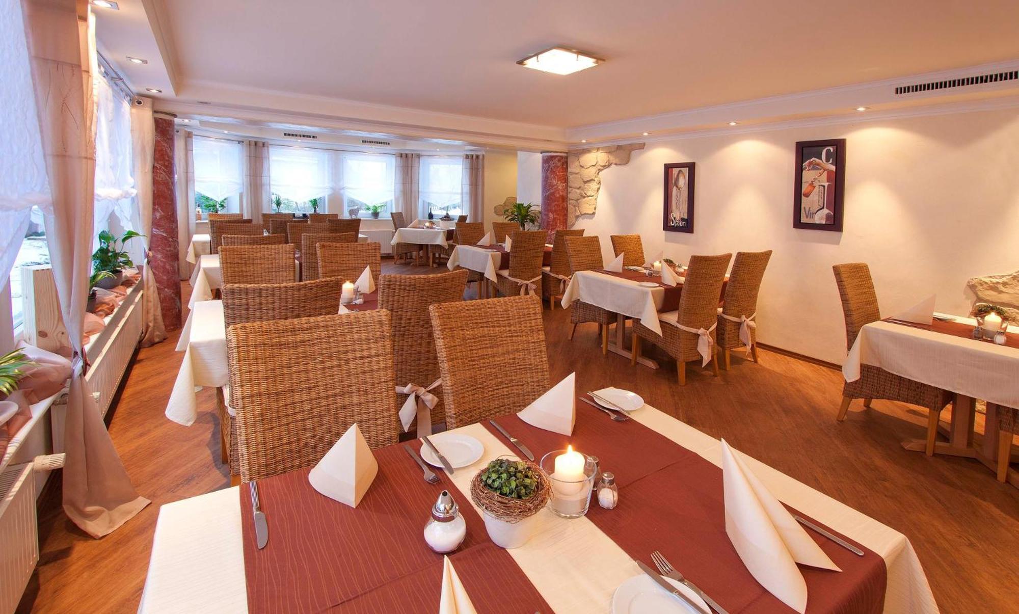 Hotel Flurschuetz Lennestadt Esterno foto