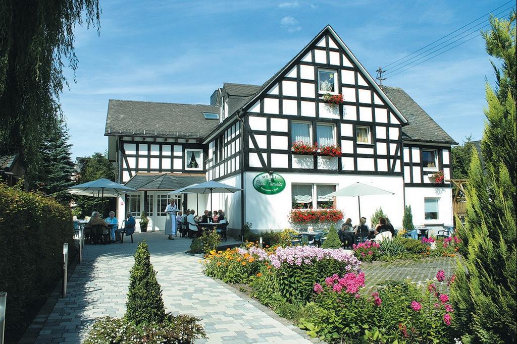 Hotel Flurschuetz Lennestadt Esterno foto